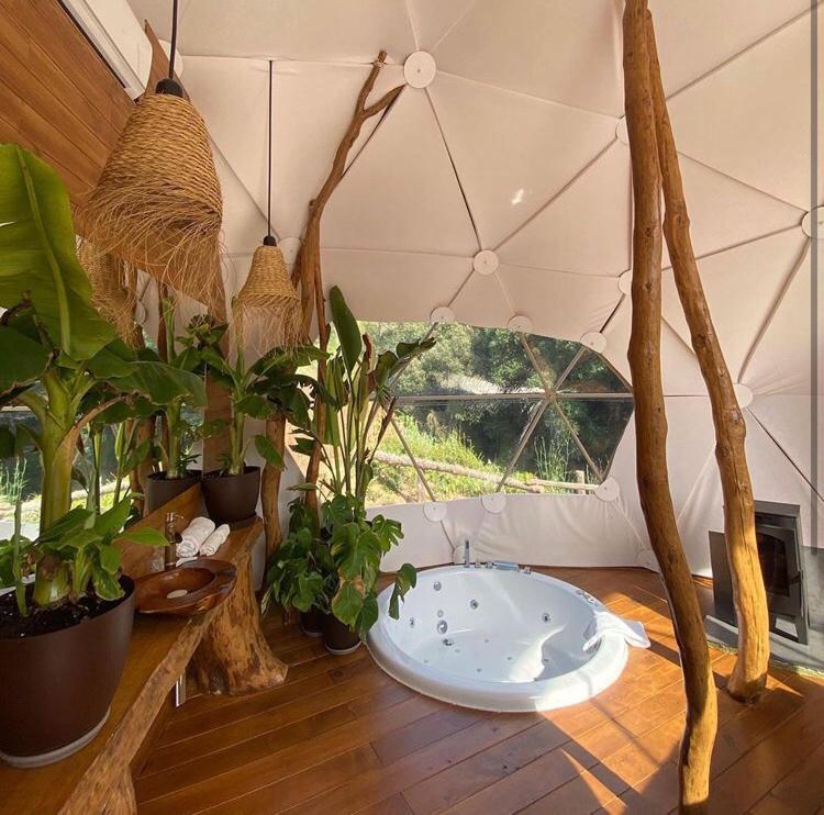 Domo Suites Masia Cal Geperut 巴达洛纳 外观 照片
