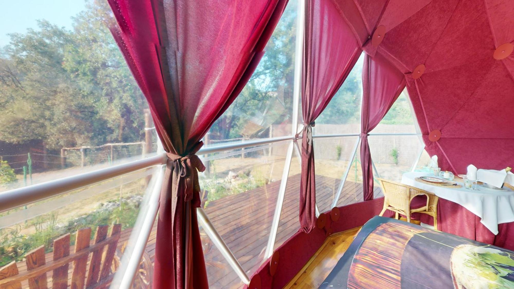 Domo Suites Masia Cal Geperut 巴达洛纳 外观 照片
